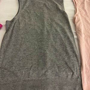 3 muscle no sleeve lululemon tops 20$ each/ 3 for $55